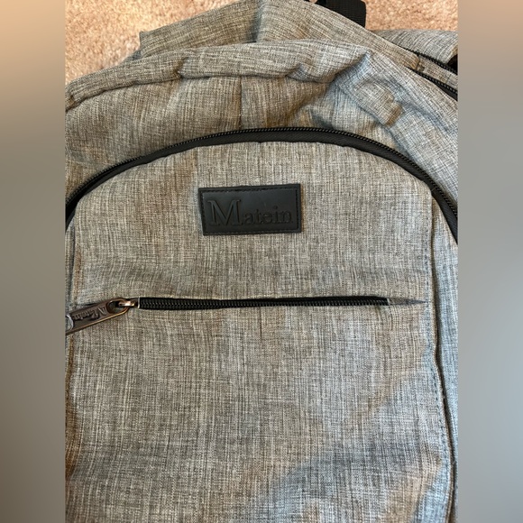 MATEIN - Gray Computer Backpack - Picture 2 of 11